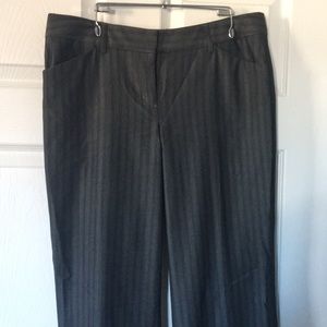 Express editor pants, grey stripe, size 4